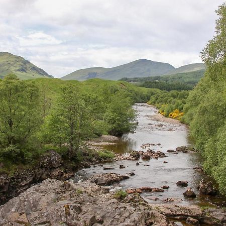 Glamping Hut - By The Way Campsite Tyndrum Bagian luar foto